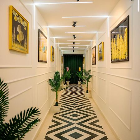 Agrah Stay - Kasa Lusso Stay ฟารีดาบัด ภายนอก รูปภาพ