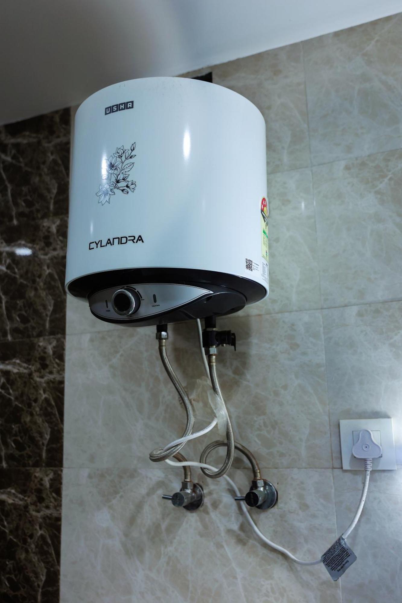 Agrah Stay - Kasa Lusso Stay ฟารีดาบัด ภายนอก รูปภาพ