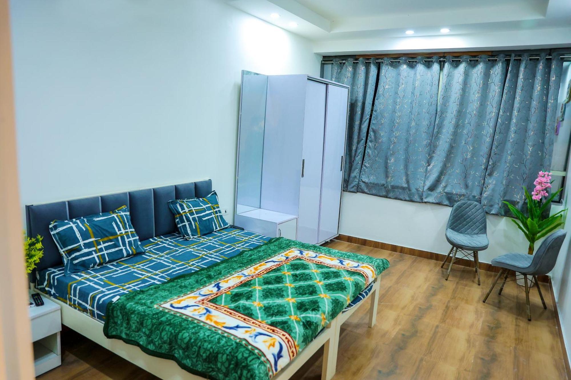Agrah Stay - Kasa Lusso Stay ฟารีดาบัด ภายนอก รูปภาพ