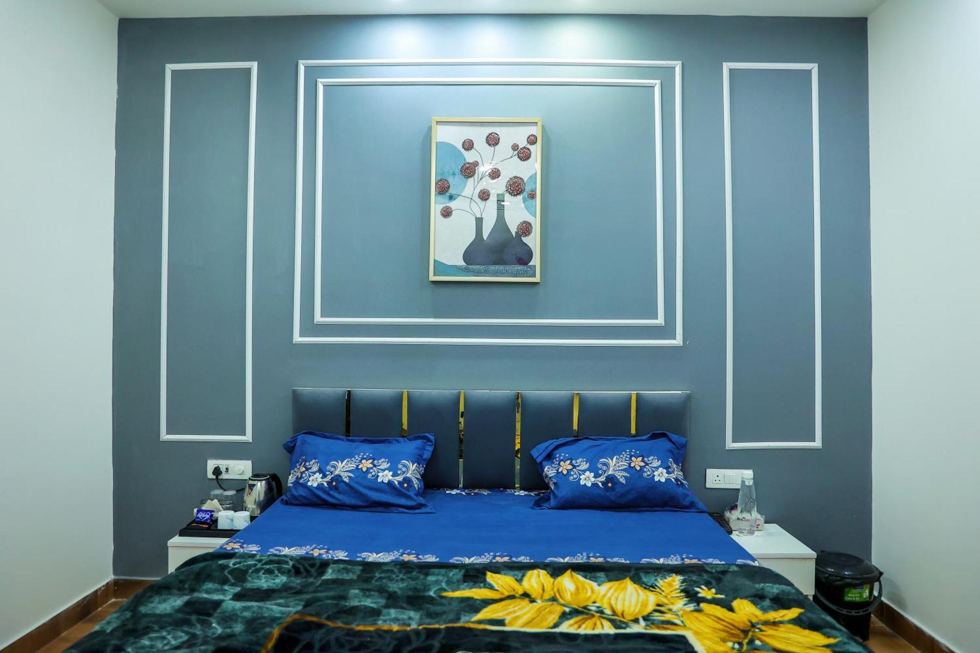 Agrah Stay - Kasa Lusso Stay ฟารีดาบัด ภายนอก รูปภาพ