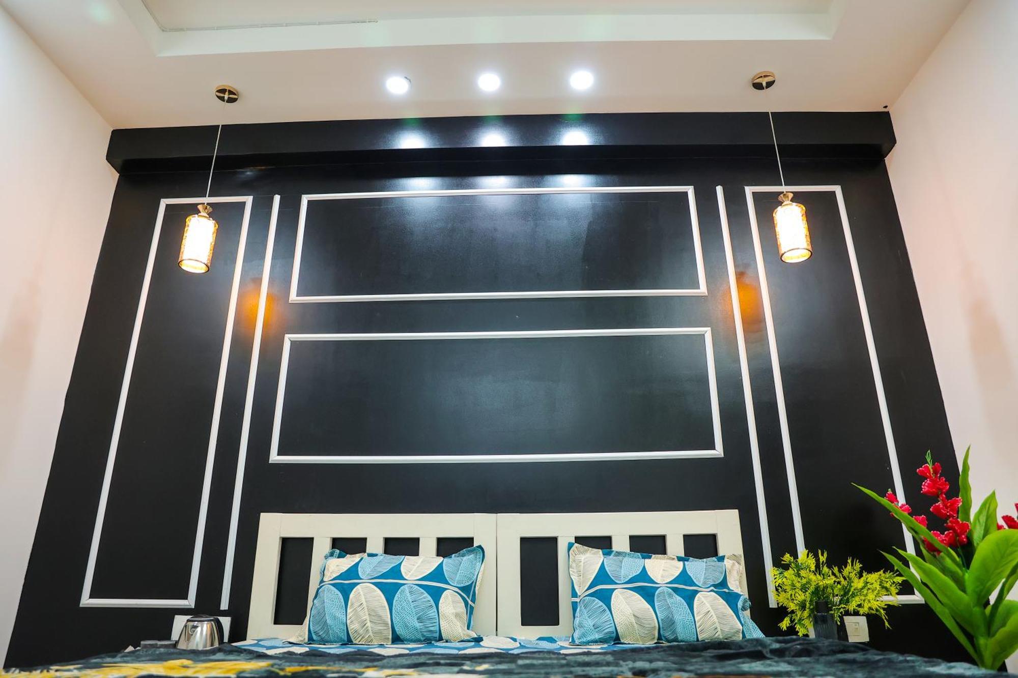 Agrah Stay - Kasa Lusso Stay ฟารีดาบัด ภายนอก รูปภาพ
